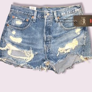 Levi’s 501 Original High Rise Straight Leg Jean Shorts w Tags